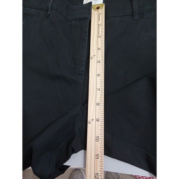 So Slimming‎ By Chico's Size 0.5 Crop Black - Picture 12 of 13